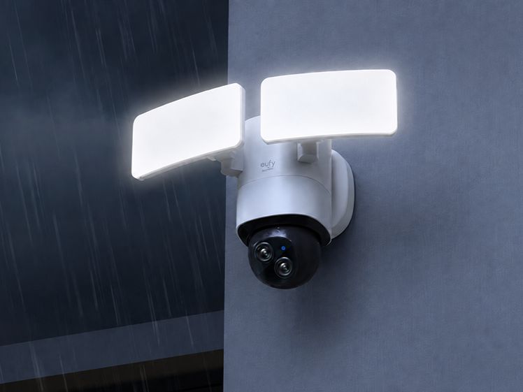 Caméra de surveillance pour garage