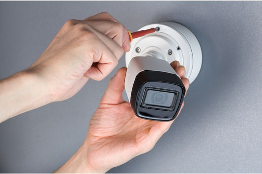 Choisir la meilleure caméra de surveillance pour camping-car: Guide et conseils 2025