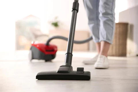 Comment utiliser un aspirateur : 6 étapes faciles à suivre