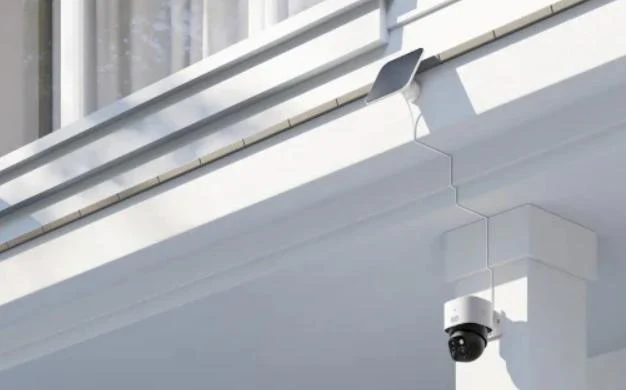 l’installation d’une caméra de surveillance solaire